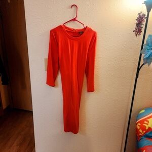 NWOT VENUS Vibrant Dark Coral Long Sleeve Dress